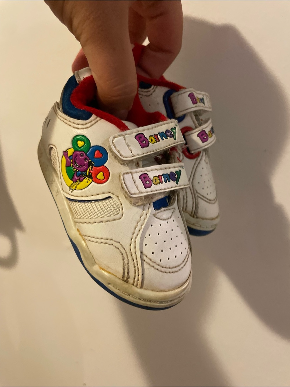 Y2K vintage Barney baby sneaker